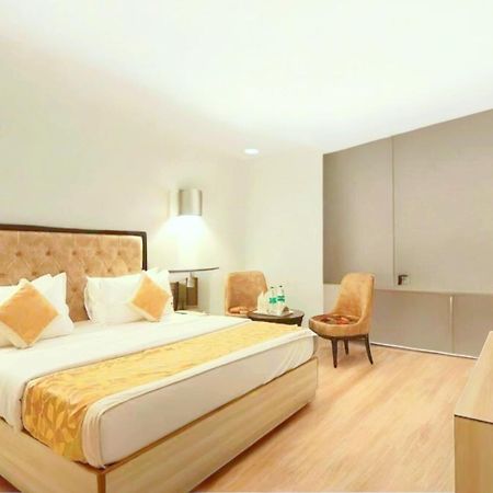 Hotel Almora Inn - Near By Delhi International Airport - With Free Airport Pickup And Drop New Delhi Eksteriør billede