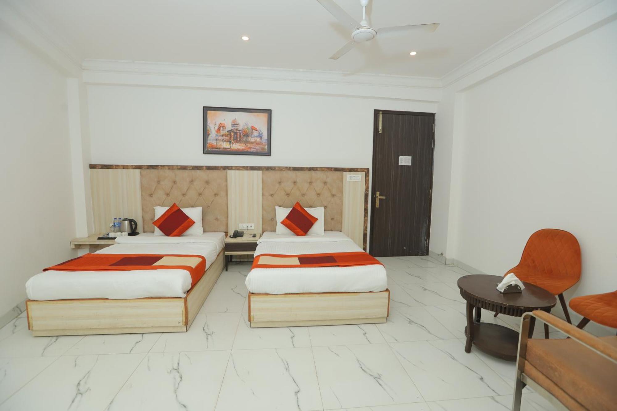 Hotel Almora Inn - Near By Delhi International Airport - With Free Airport Pickup And Drop New Delhi Eksteriør billede