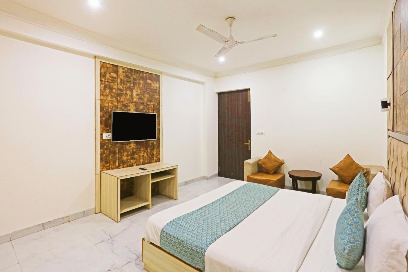 Hotel Almora Inn - Near By Delhi International Airport - With Free Airport Pickup And Drop New Delhi Eksteriør billede