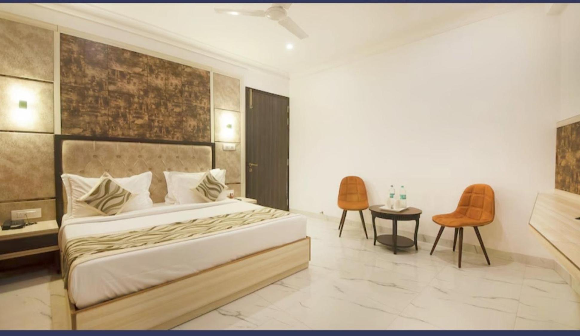 Hotel Almora Inn - Near By Delhi International Airport - With Free Airport Pickup And Drop New Delhi Eksteriør billede