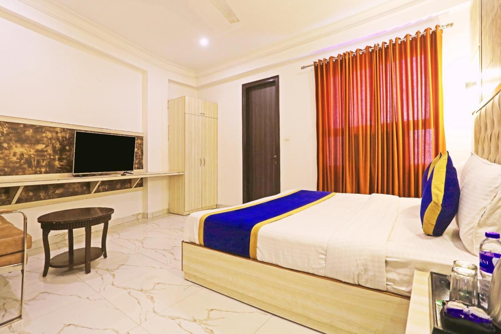 Hotel Almora Inn - Near By Delhi International Airport - With Free Airport Pickup And Drop New Delhi Eksteriør billede