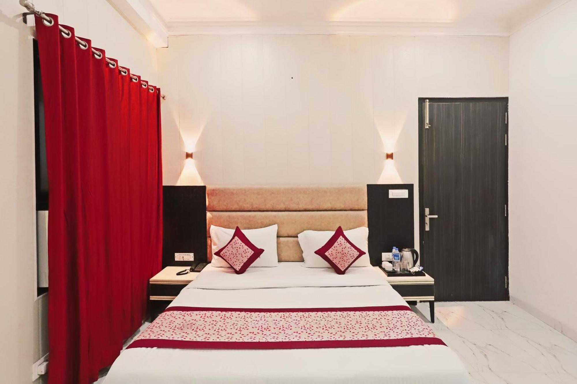 Hotel Almora Inn - Near By Delhi International Airport - With Free Airport Pickup And Drop New Delhi Eksteriør billede