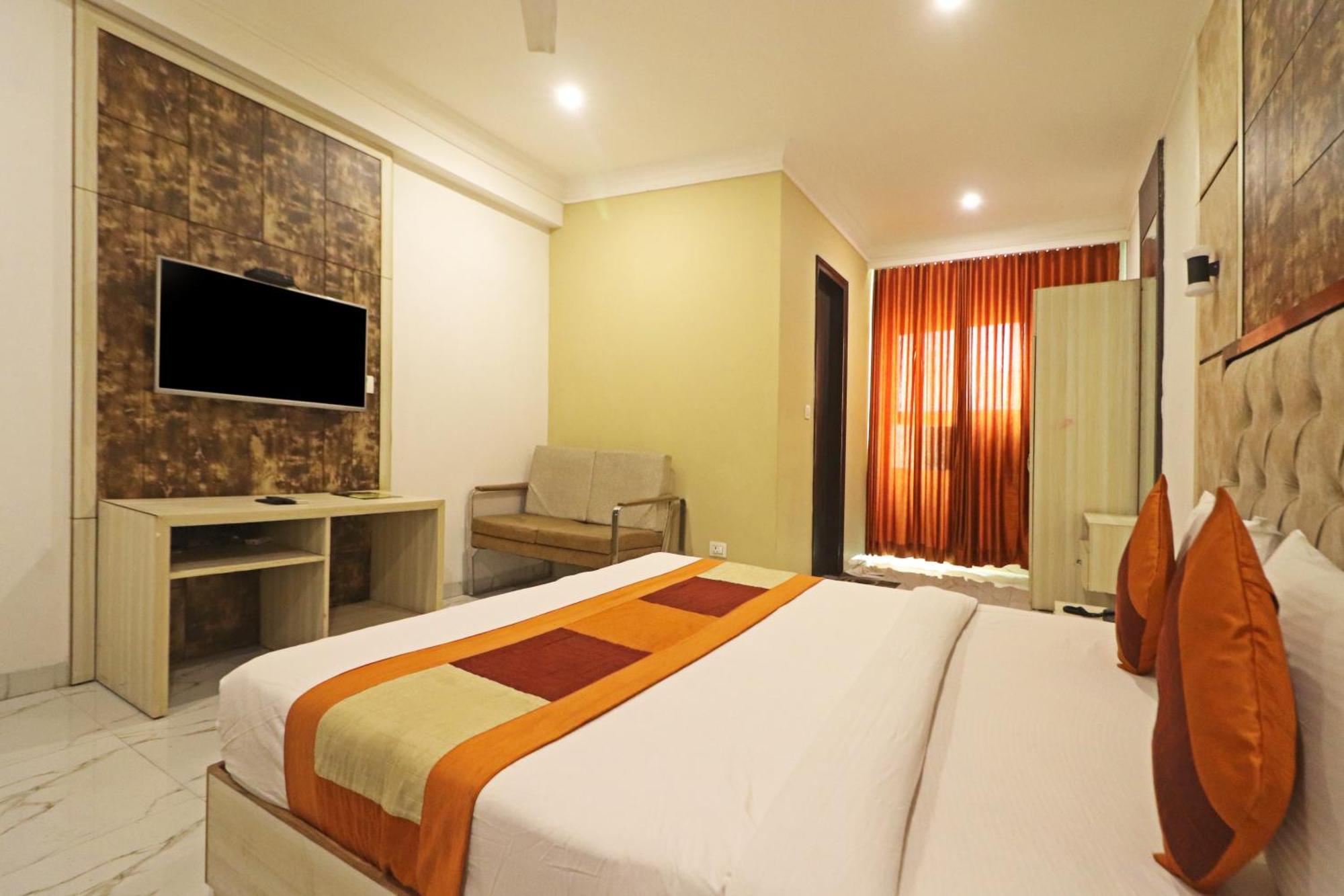 Hotel Almora Inn - Near By Delhi International Airport - With Free Airport Pickup And Drop New Delhi Eksteriør billede